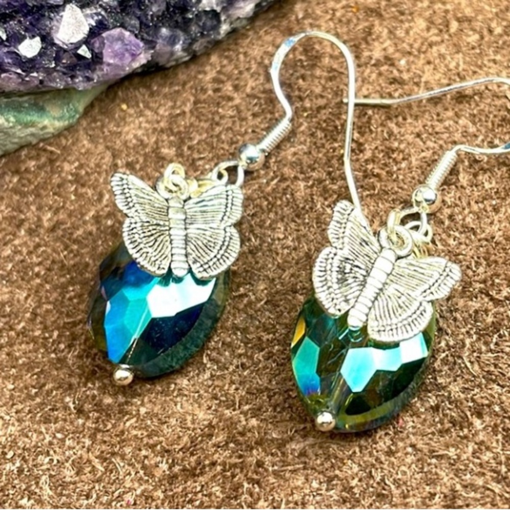 Austrian Crystal With Silver Charm Butterfly Dangling Artisan Earrings - Picture 3 of 13